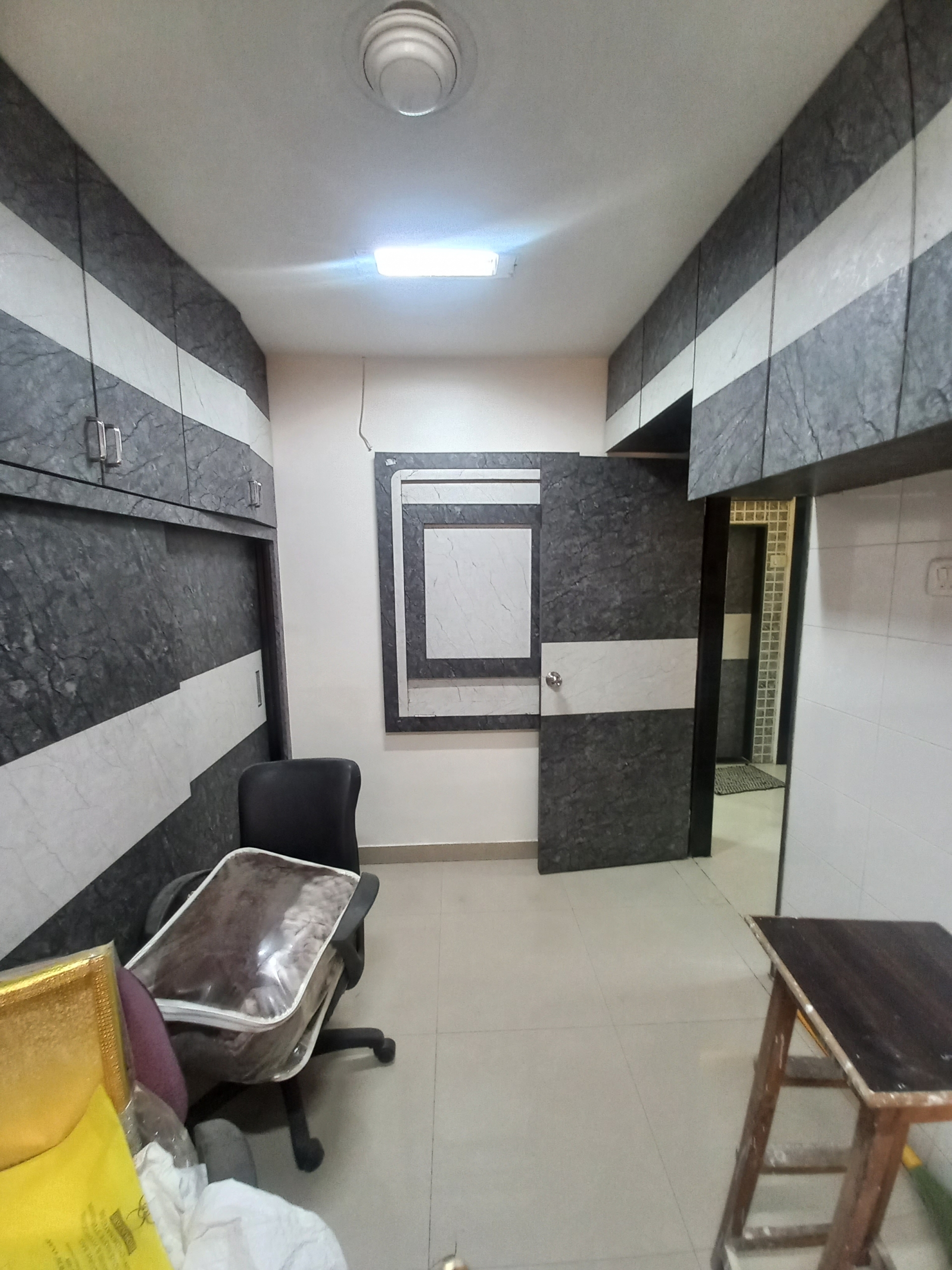 20260917_143221 Fully furnished Office Plug n Pin